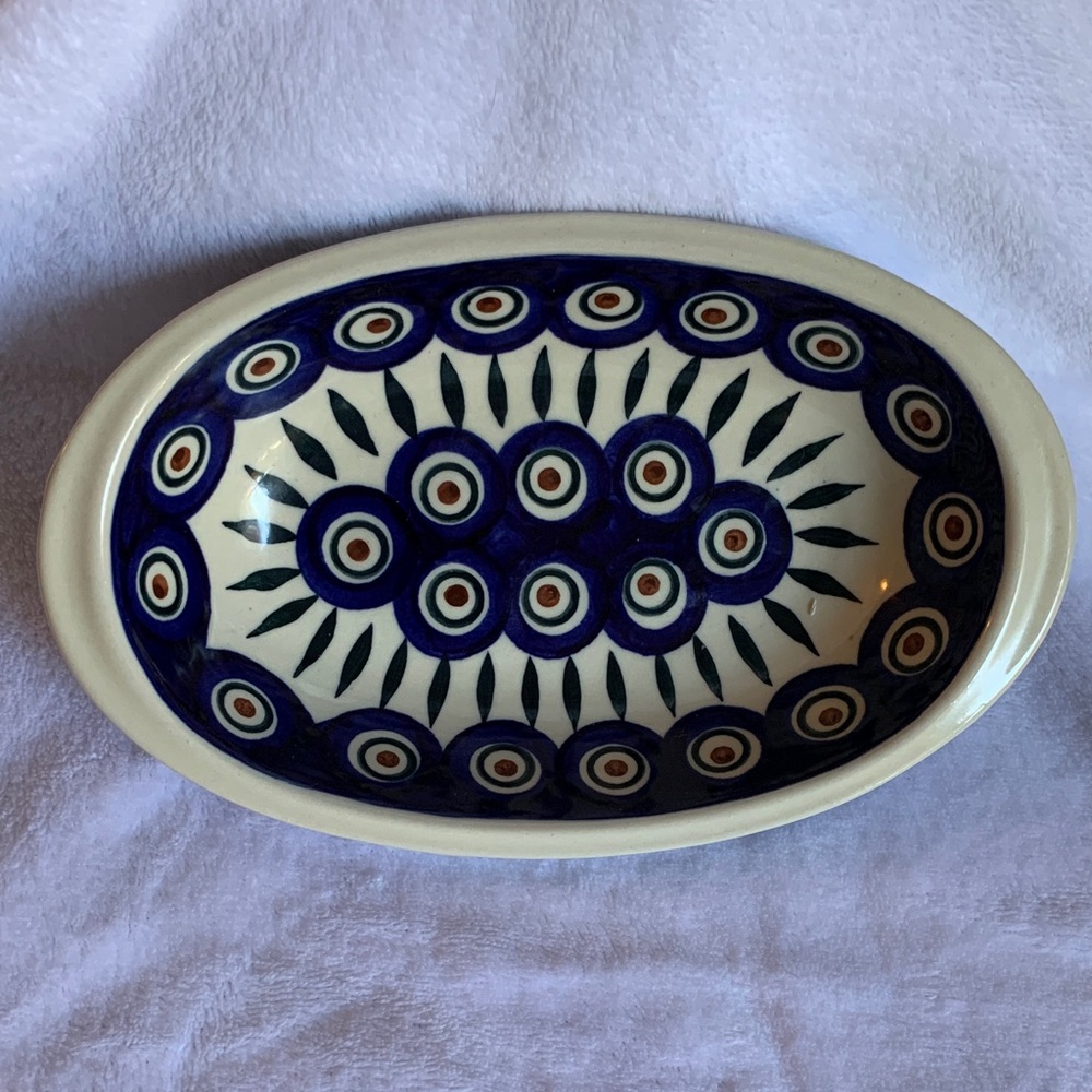 Blue and White Patterned Oval Dish